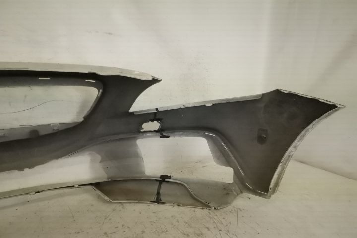 Предна броня Оригинална В добро състояние Волво В40 Крос Кънтри / Volv