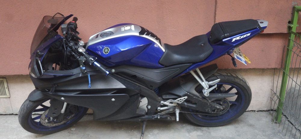 Yamaha YZF R 125 A