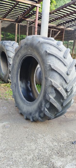 Anvelope Michelin 710/70 R42 (2 buc).