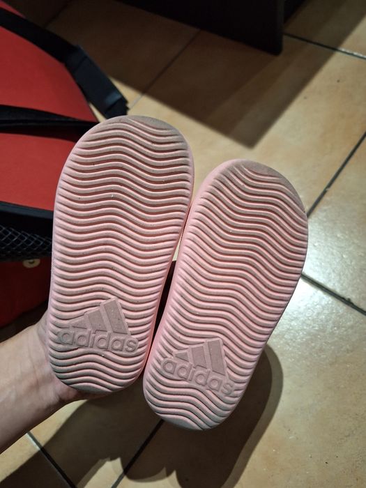 sandale adidas marime 25