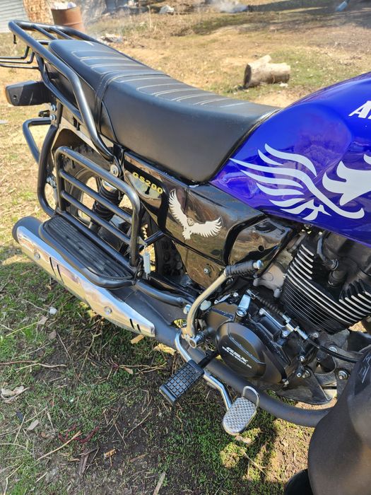 Мотоцикл 200 куб