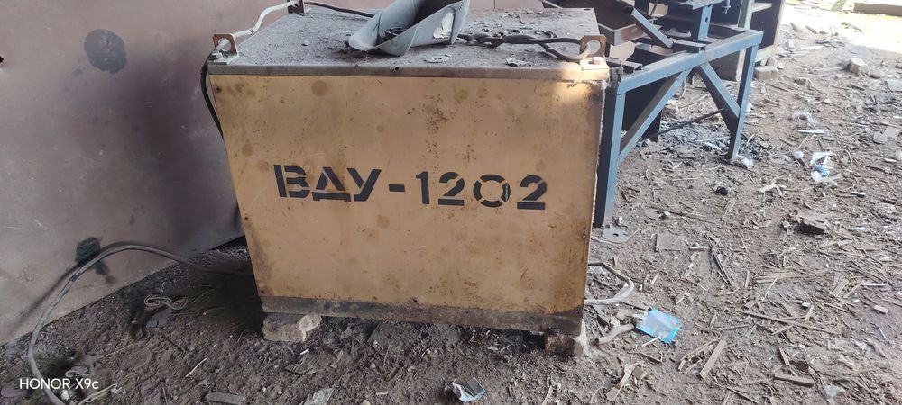 Svarka aparat sotiladi