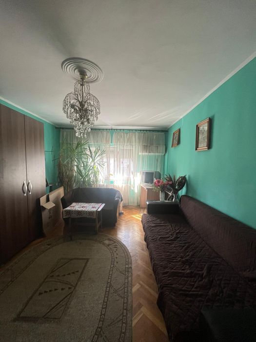 Apartament de vanzare DECOMANDAT zona Confectii Arad, 2 camere