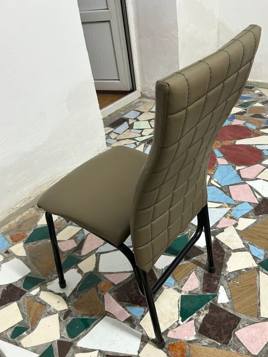 Продам стулья 10 штук