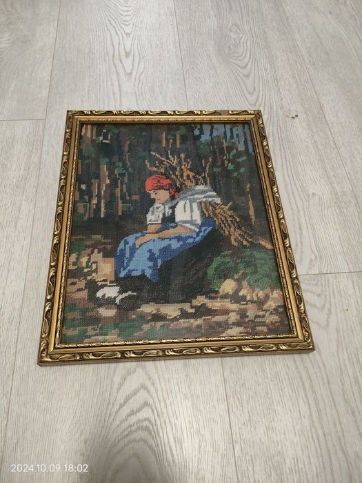 Goblen vechi ,,batrana cu lemne,,