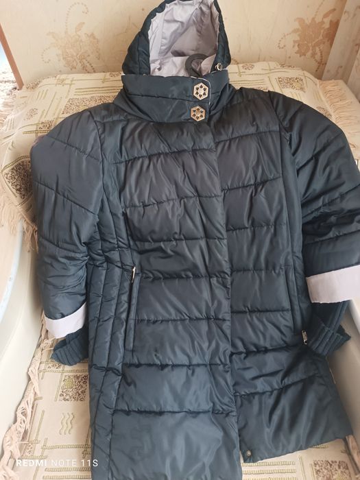 Демисезонка  теплая 52р