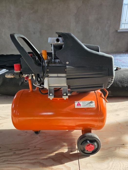 Продам компрессор