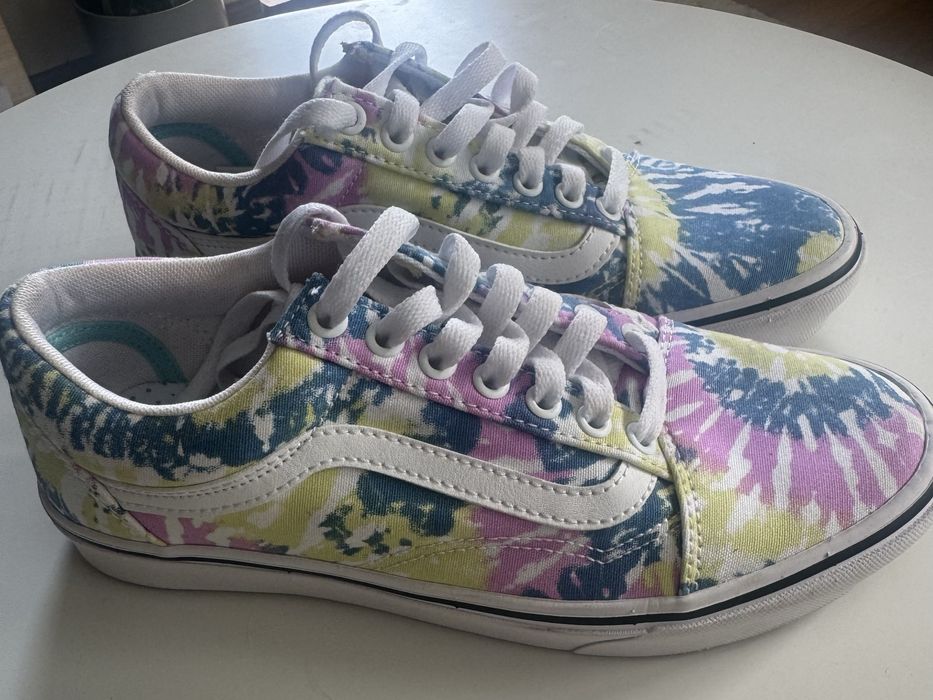 Дамски кецове - Converse и Vans 39 номер