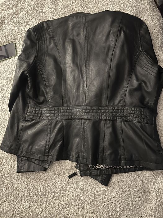 Дамско кожено яке