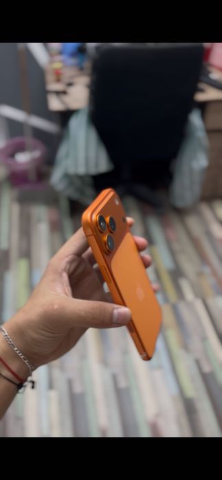 Telefon 17 pro Max