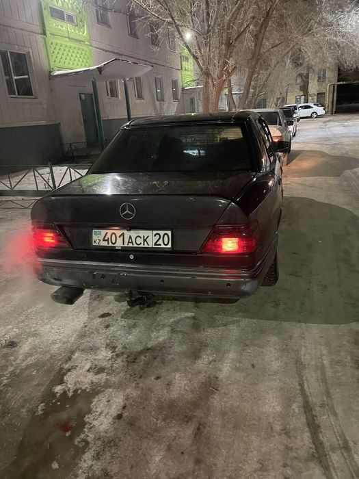 Продам мерс w124 Е260