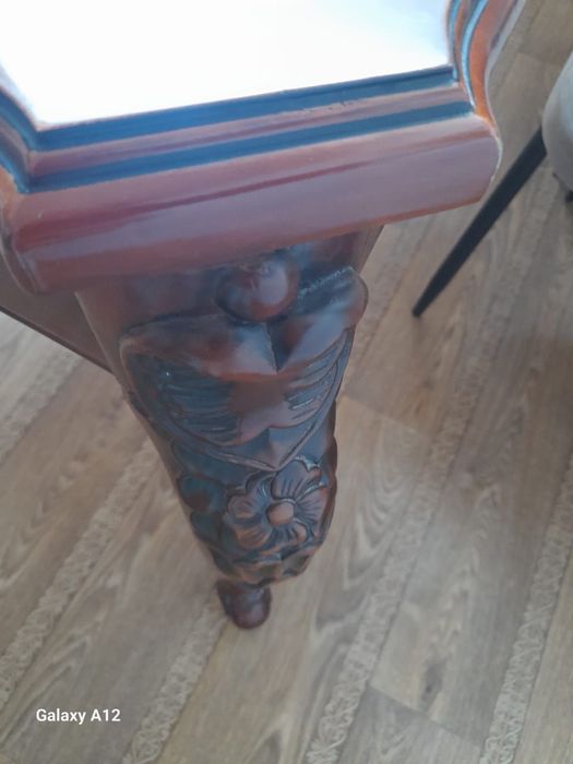 Стол из чистого дерева