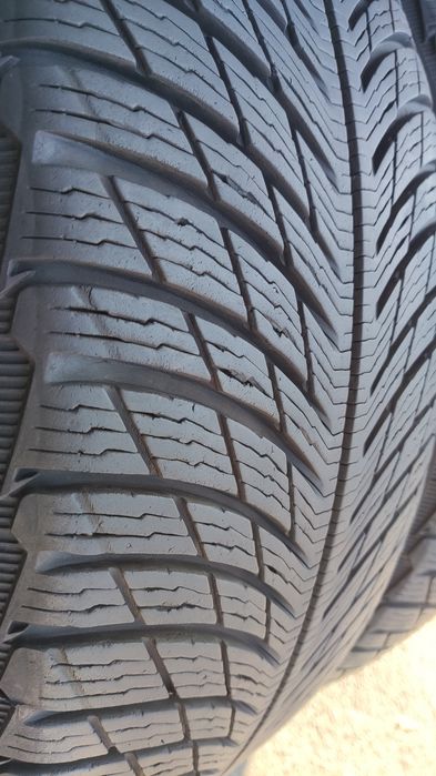 4бр. зимни гуми 235/55/18 Michelin Pilot Alpin
dot23