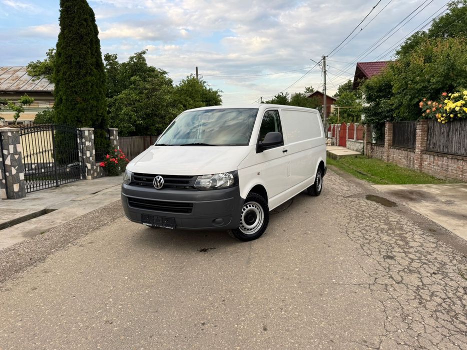 Transporter 2.0 2012 modelul lung 140cp