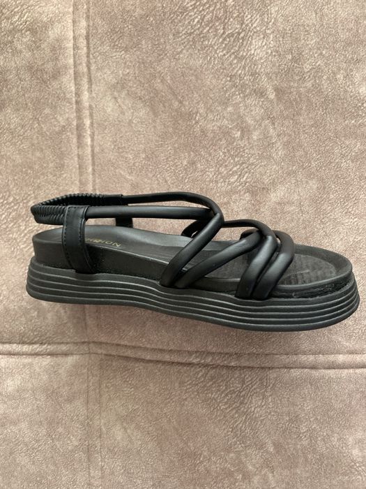 Летние вещи и обувь