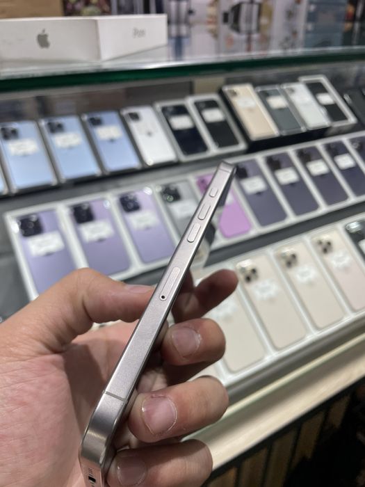 iPhone 16 pro 256 89%