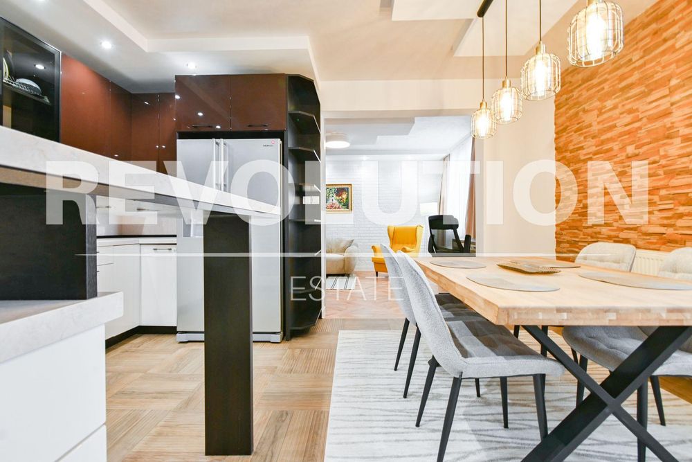 Дава се под наем Тристаен апартамент в София, Зона Б-5 - 108 кв.м за 1300 € - Снимка #2