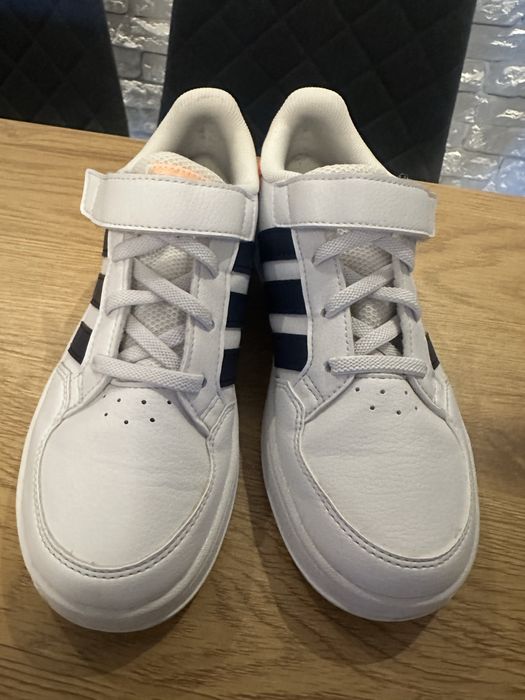 Детски маратонки, кецове adidas 33 номер