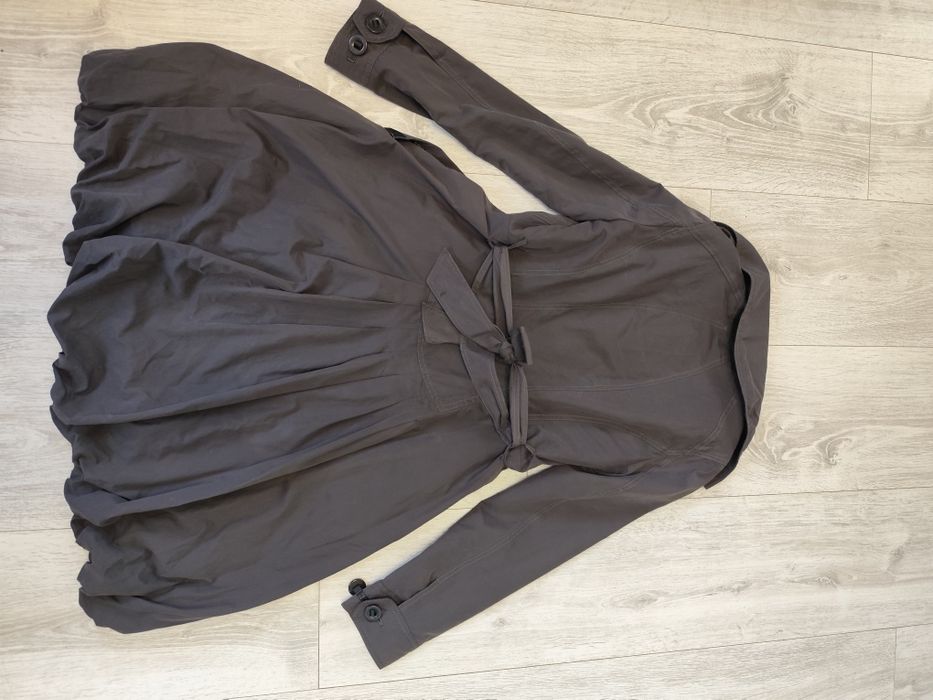 Дамски шлифер за пролет и есен