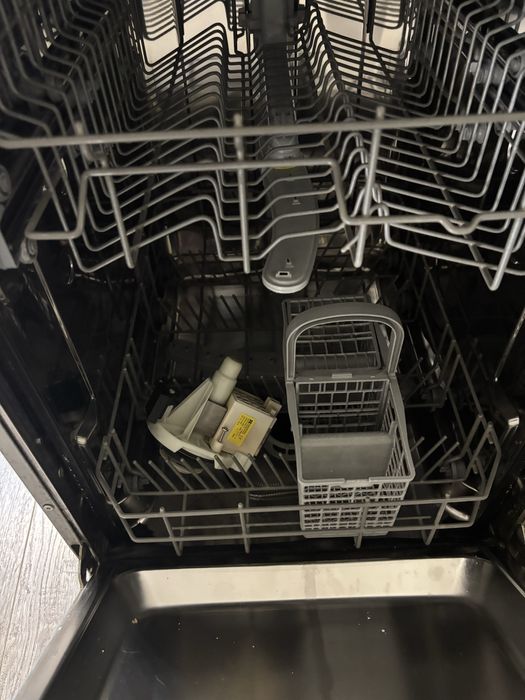 Продам запчасти посудомоечная машина Ariston Hotpoint