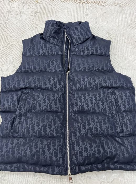 Dior жилетка.