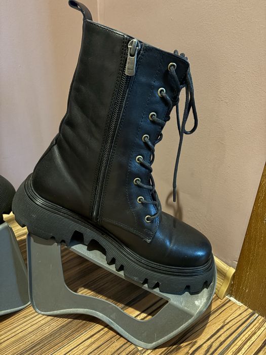 Дамски боти  с цип