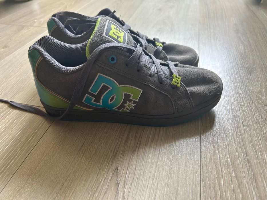 Дамски спортни кецове