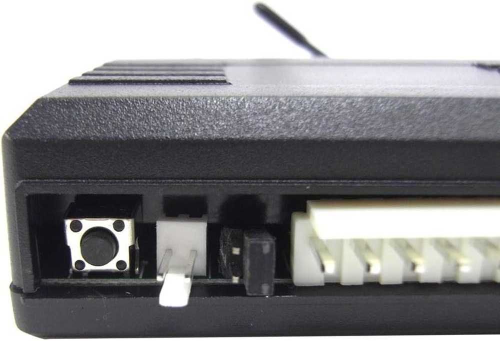 Универсален Модул за централно закл./откл. с 2 дистанционни.