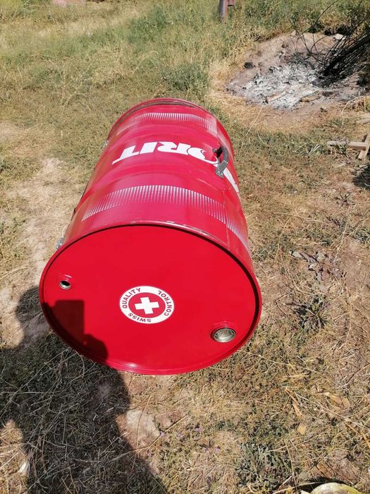 Продам бочку для мусора