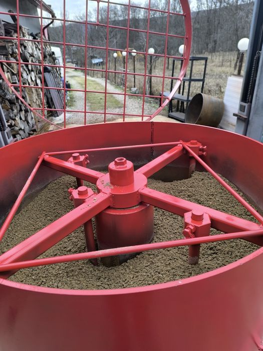 Presa vibropresa Mașină boltari Pavele oferta vacanta