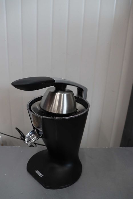 Сокоизстисквачка за цитруси Princess, безшумен мотор, 300W