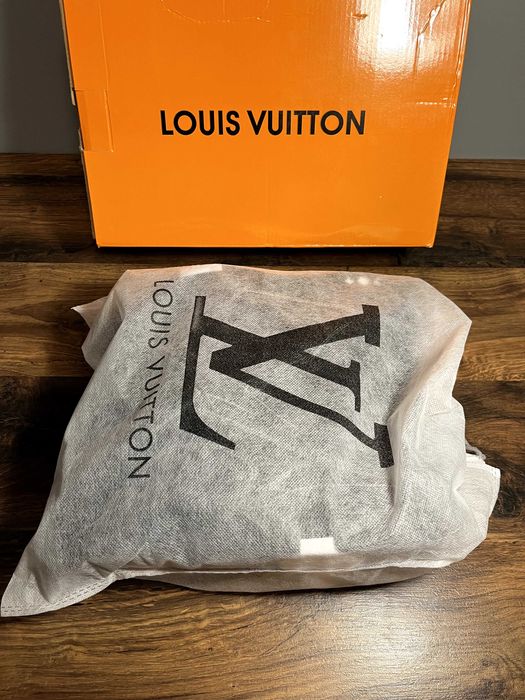 Adidasi Louis Vuitton Skate