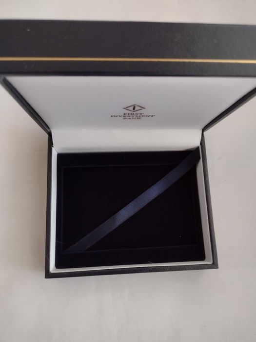 Подаръчна кутия за кюлче на Фибанк