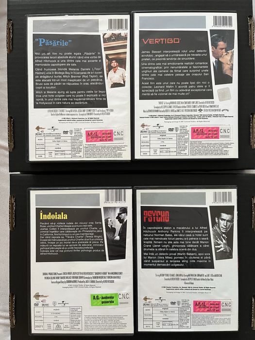 Lot 4 DVD-uri filme Alfred Hitchcock