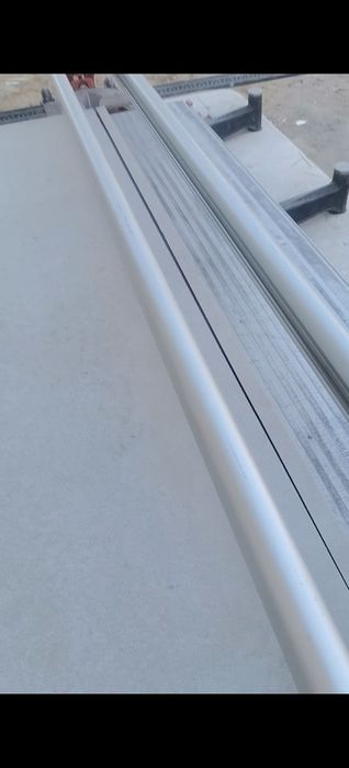 Mașini tăiat gresie