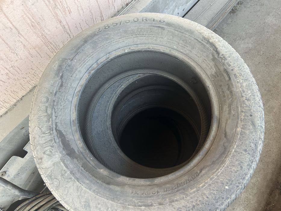 Продам шины для джипа