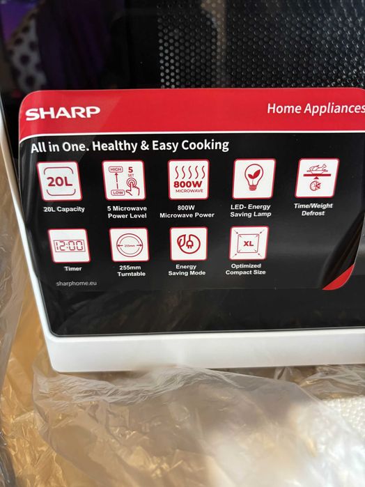 Vand Cuptor cu microunde SHARP RCS200TW NOU - NEUTILIZAT