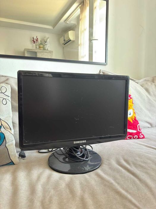 Монитор Samsung Syncmaster SA10