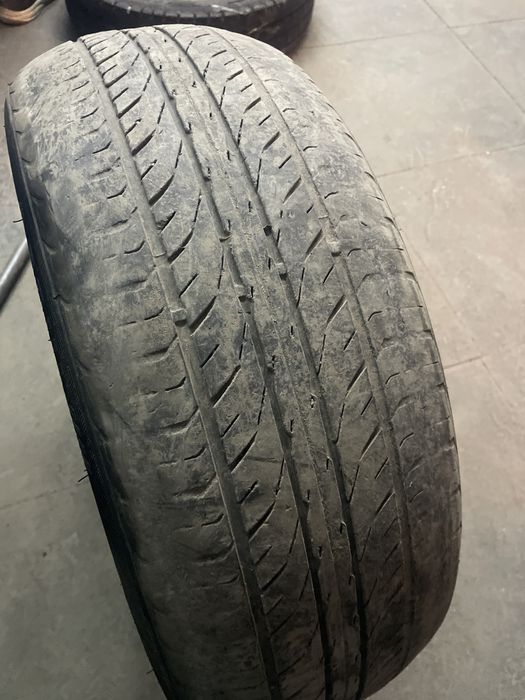 Продам резину 215/55/17-1балон