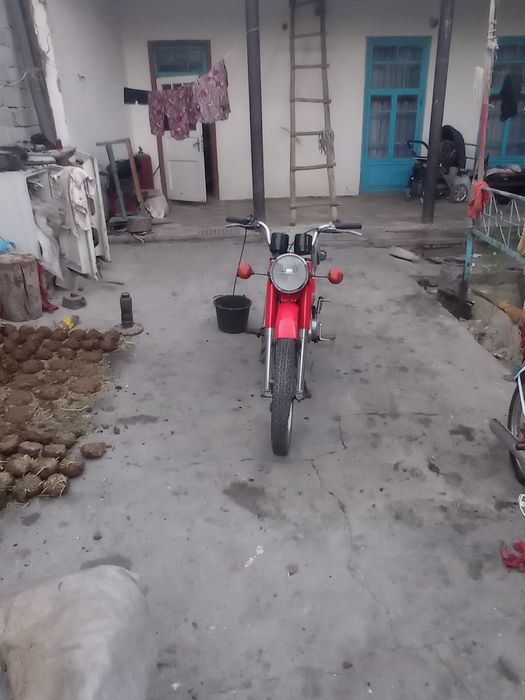 Minsk mototsekl baloni baloni yangi