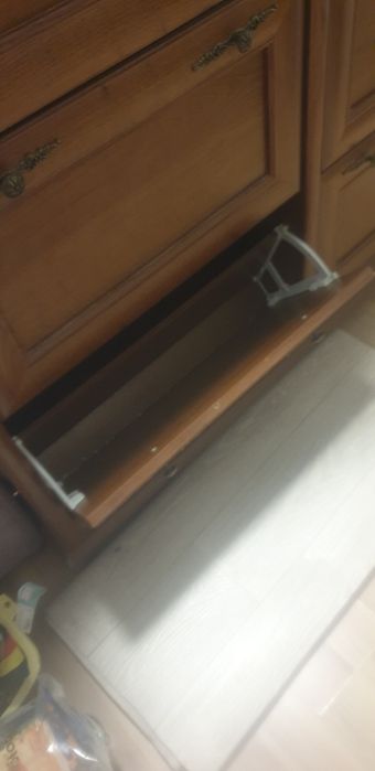 Обувница ( шкаф для обуви)