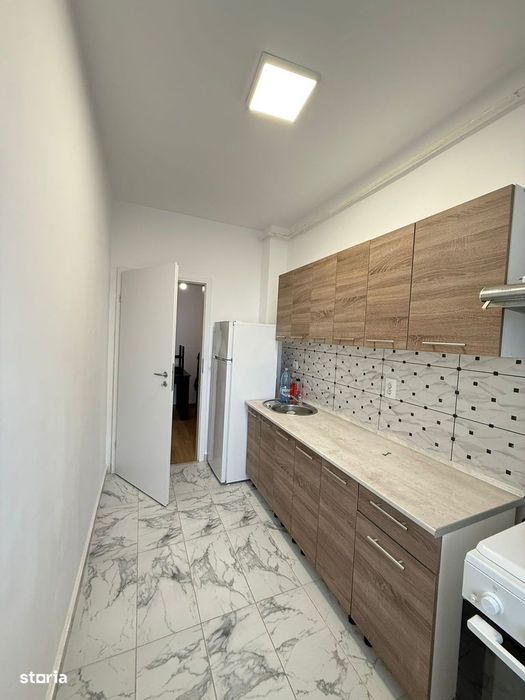 Apartament Cu Doua Camere- Loc De Parcare Inclus-Nemobilat