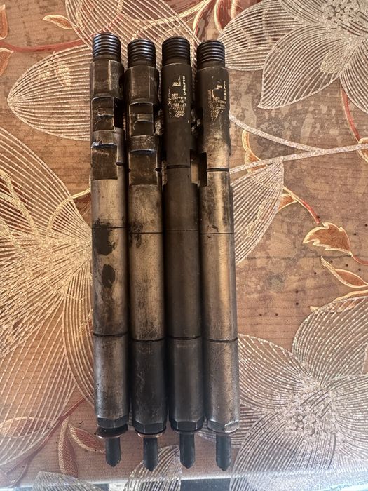 Set 4 Injectoare Mercedes 2.2 CDi 170CP ( E class / C Class / B Class)