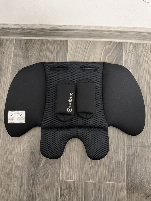 Scoică Cybex Cloud G i-size Plus Moon Black
