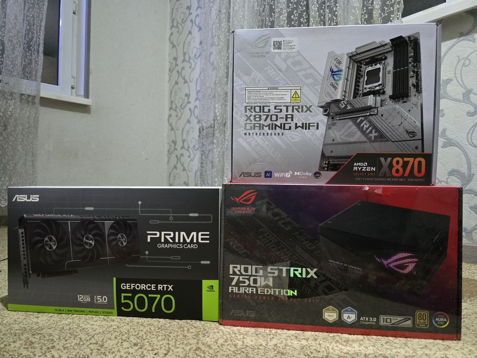 Видеокарта, материнская плата, блок питание ASUS ROG STRIX, RTX 5070