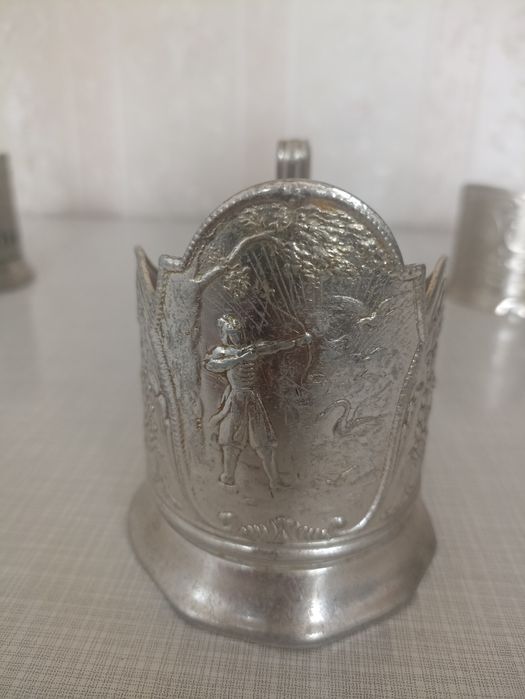 Продам подстаканники