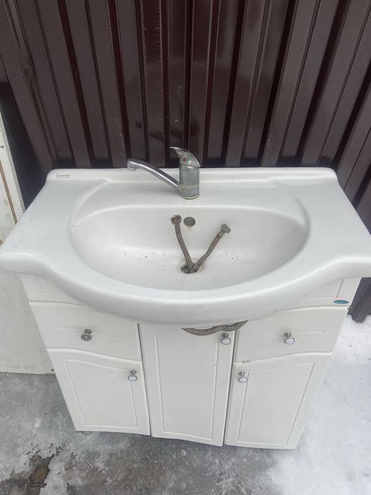 Унитаз , раковина