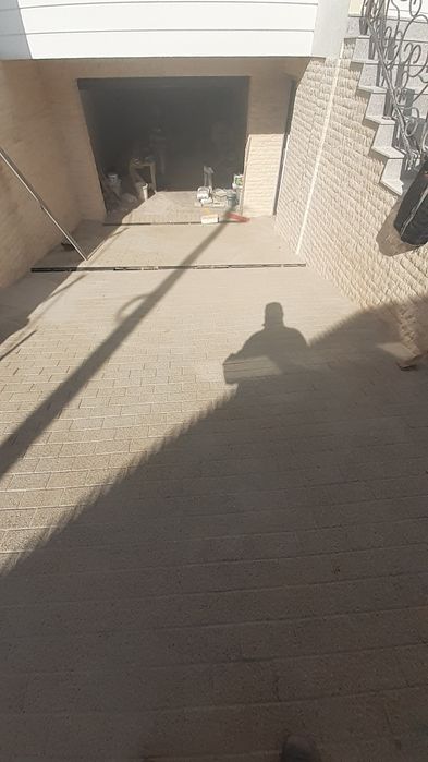 Montez pavele beton sau cauciuc