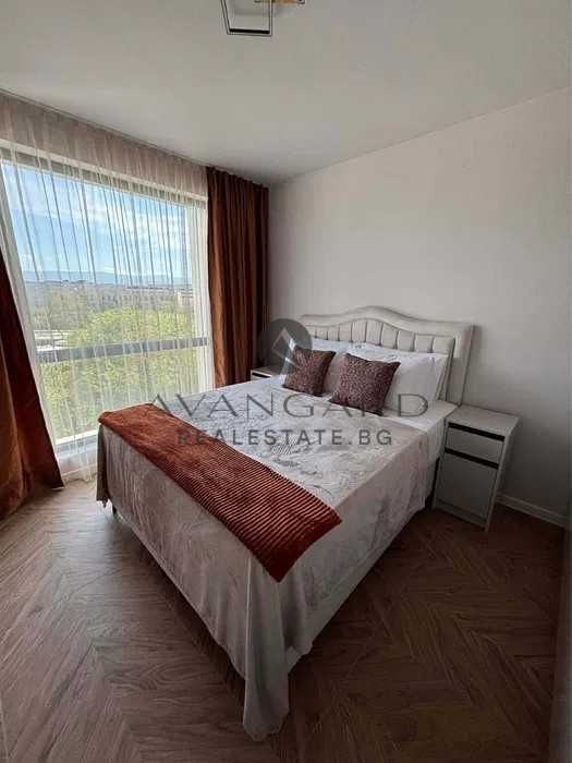 оф.25735 АКТ 16! Обзаведен тристаен ТРАКИЯ