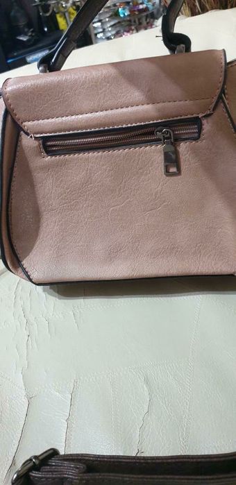 Нова дамска чанта